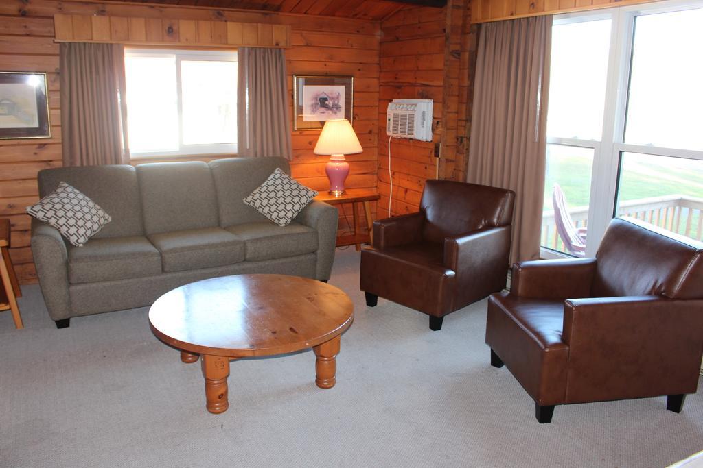 Clevelands House Hotel Minett Bagian luar foto